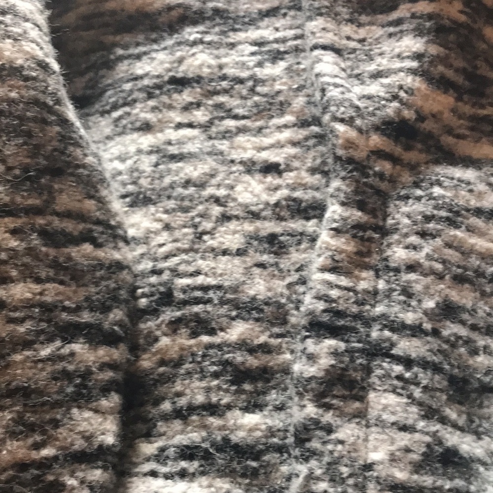 Gap Cardigan or Jacket - Picture 3 of 10